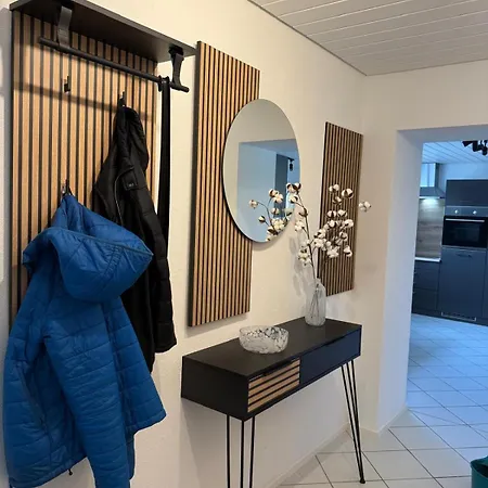 Grosszuegige In - Platz Bis Zu 8 Personen Appartamento Fleischwangen